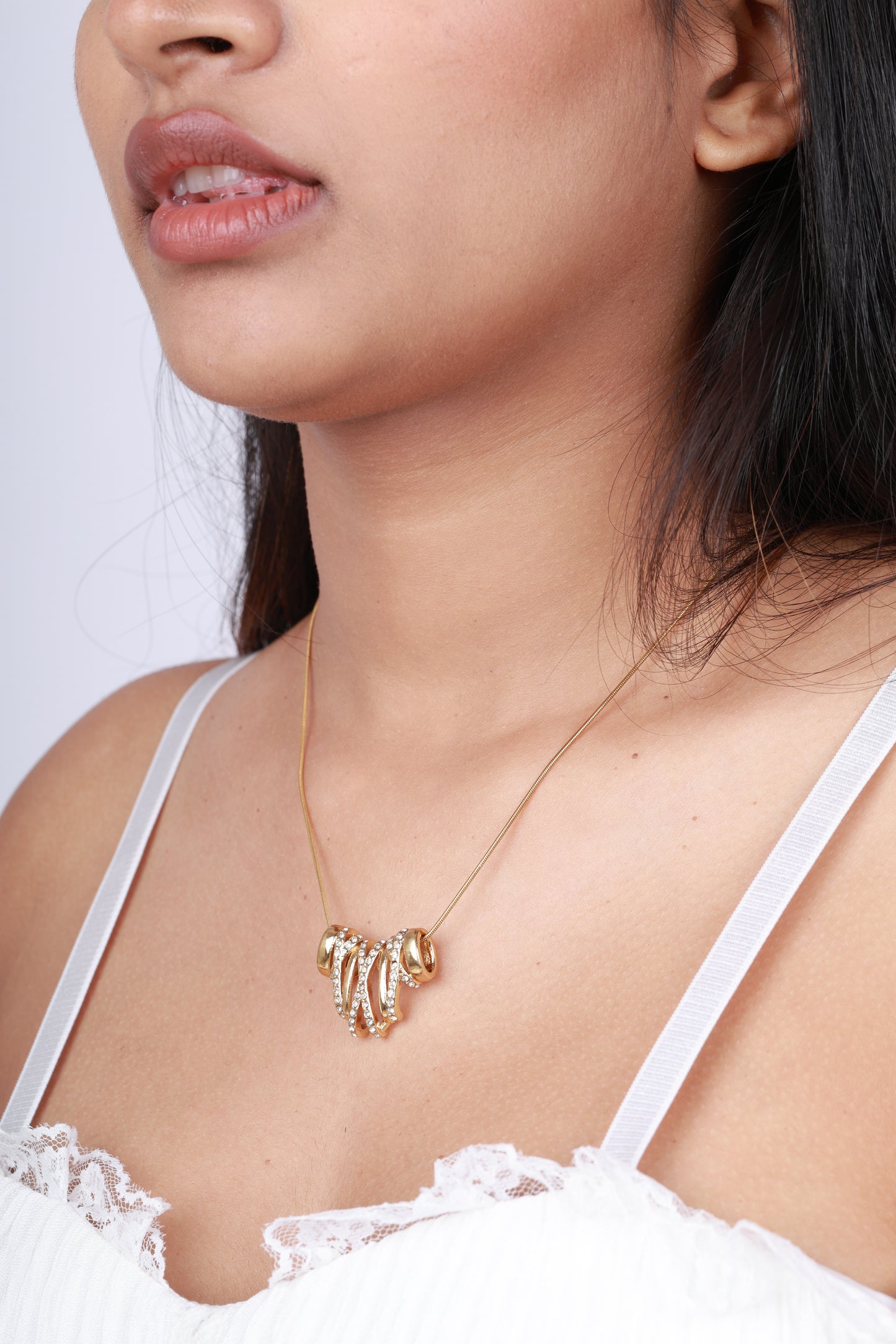 Mira Drip Pendant Necklace