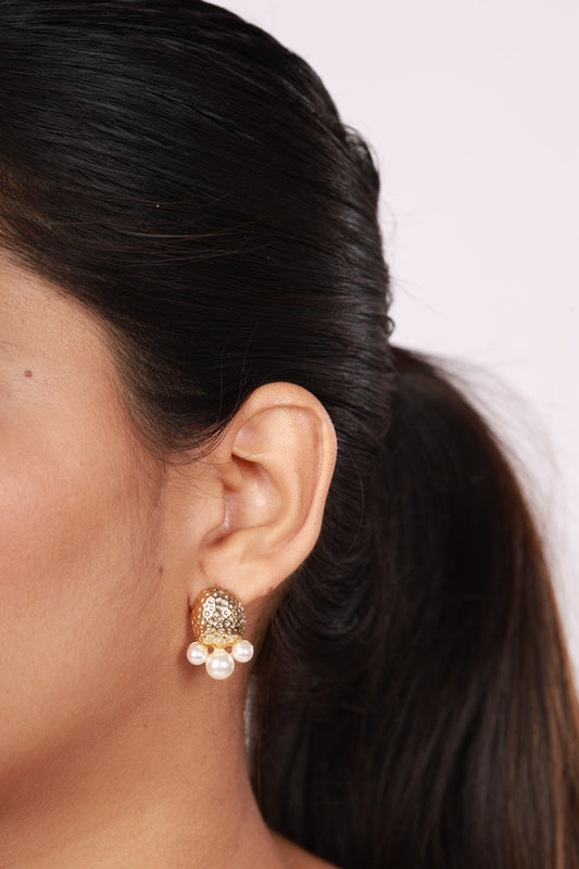 Aurelia Pearl Cluster Studs