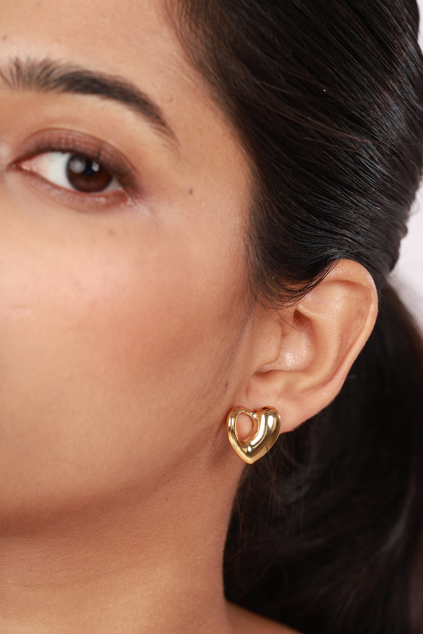 Honeydrop Heart Studs