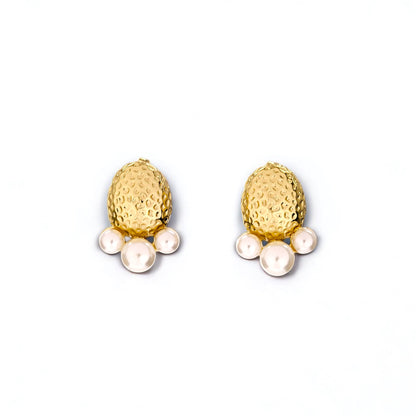 Aurelia Pearl Cluster Studs